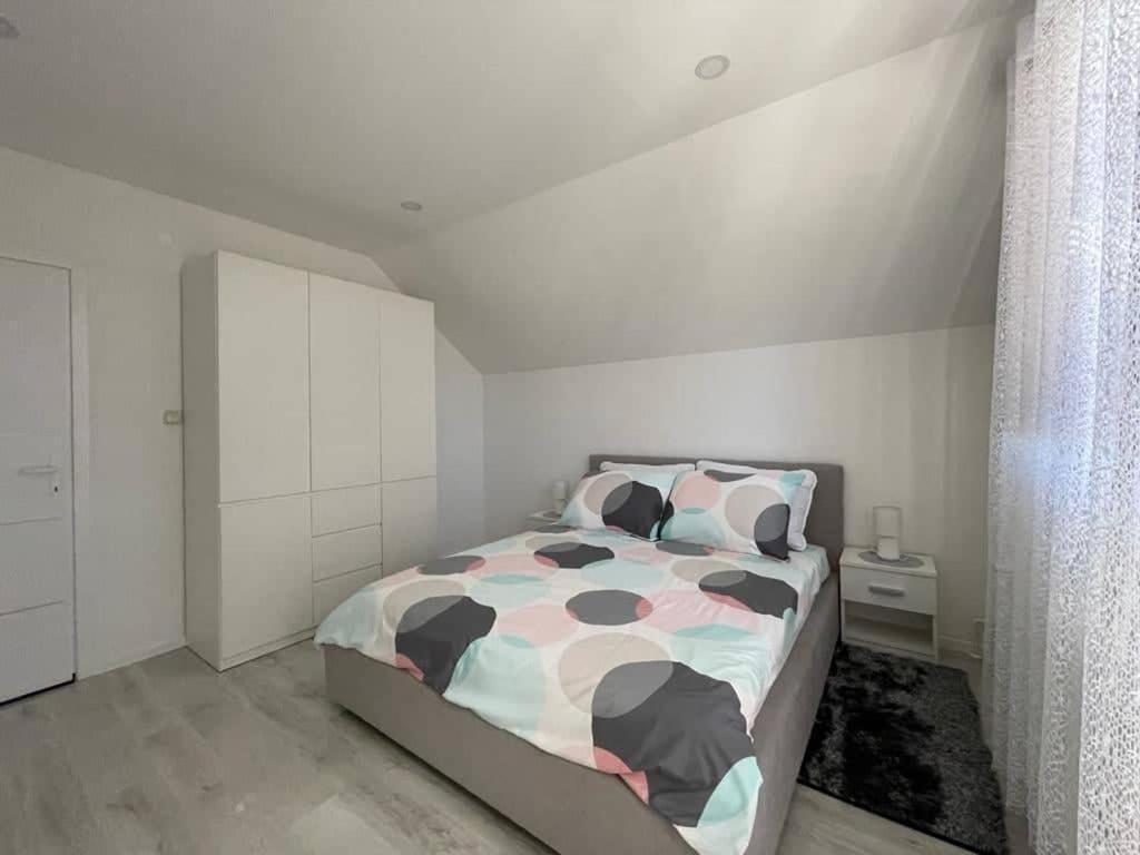 Apartman Pavenka Otočac Eksteriør billede